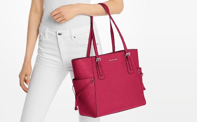 Michael Kors Voyager Large Saffiano Leather Tote Bag