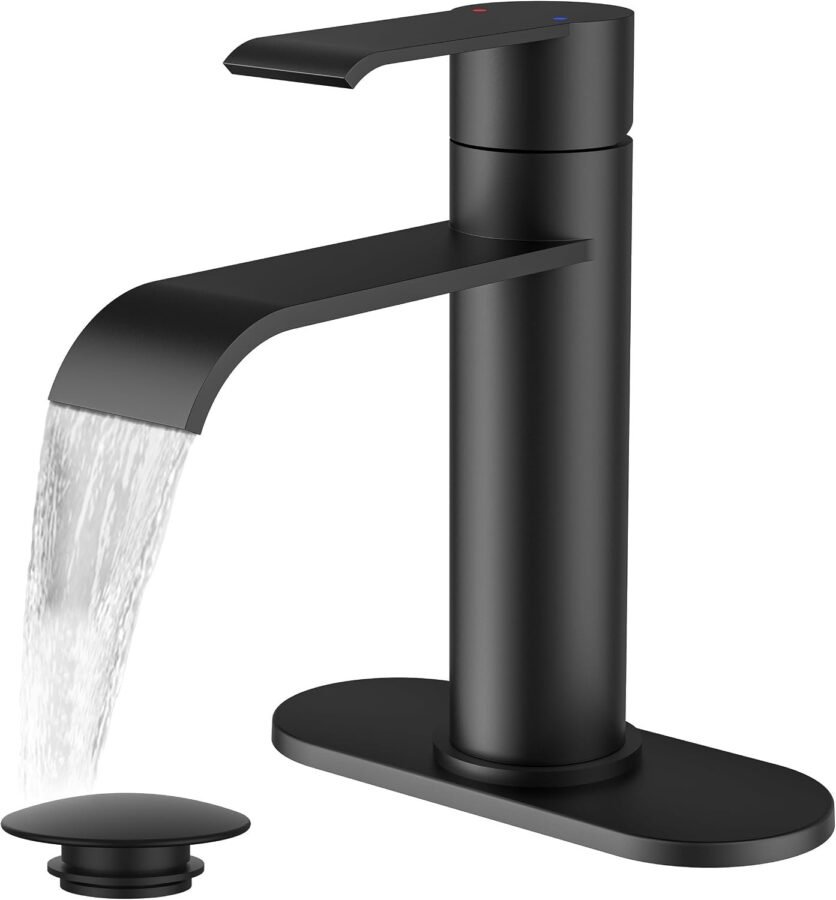 Single Hole Bathroom Faucet Matte Black